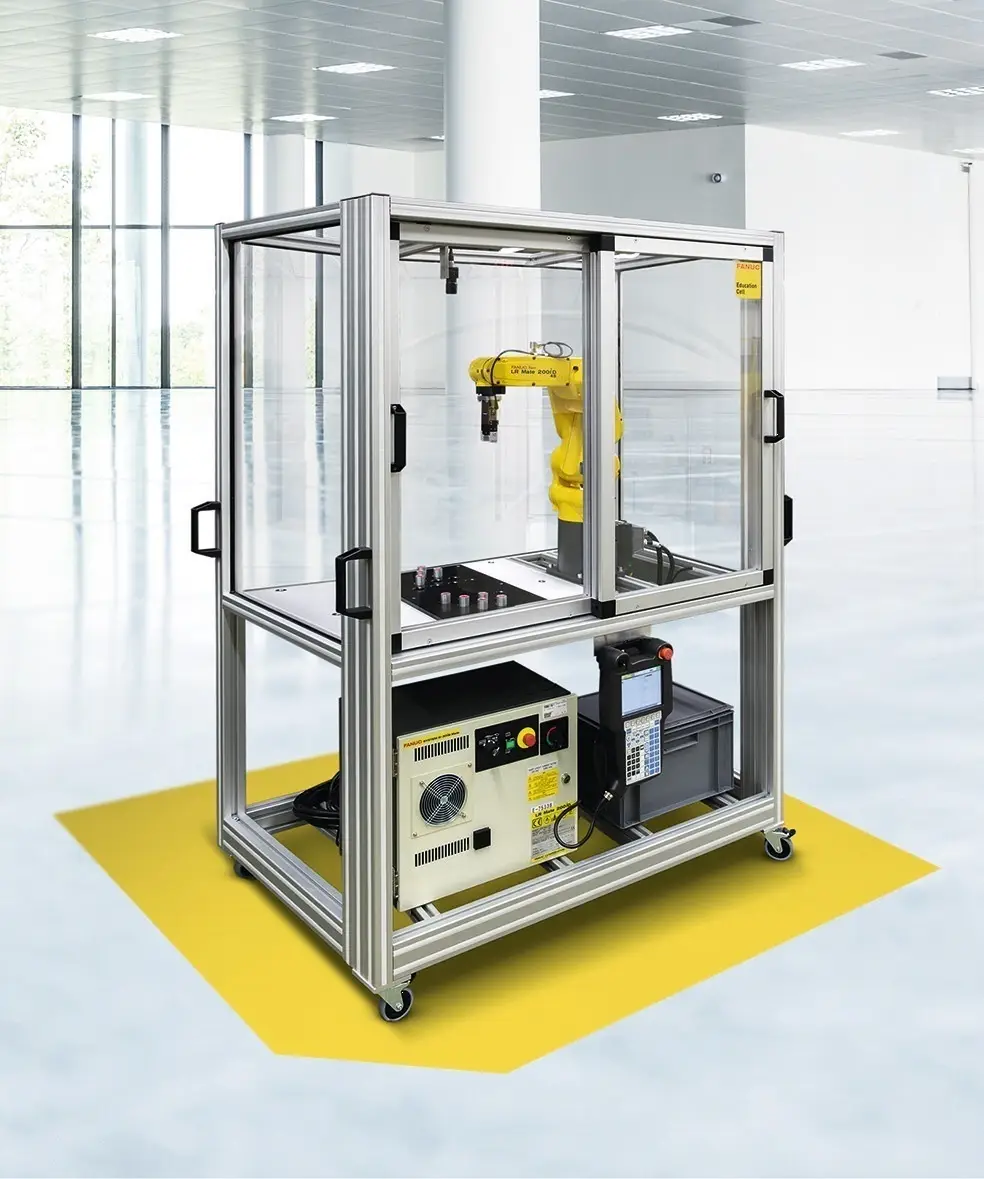Учебный робот FANUC