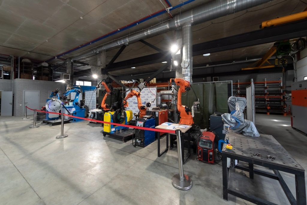 Помещения (15).jpg Помещения (15).jpg